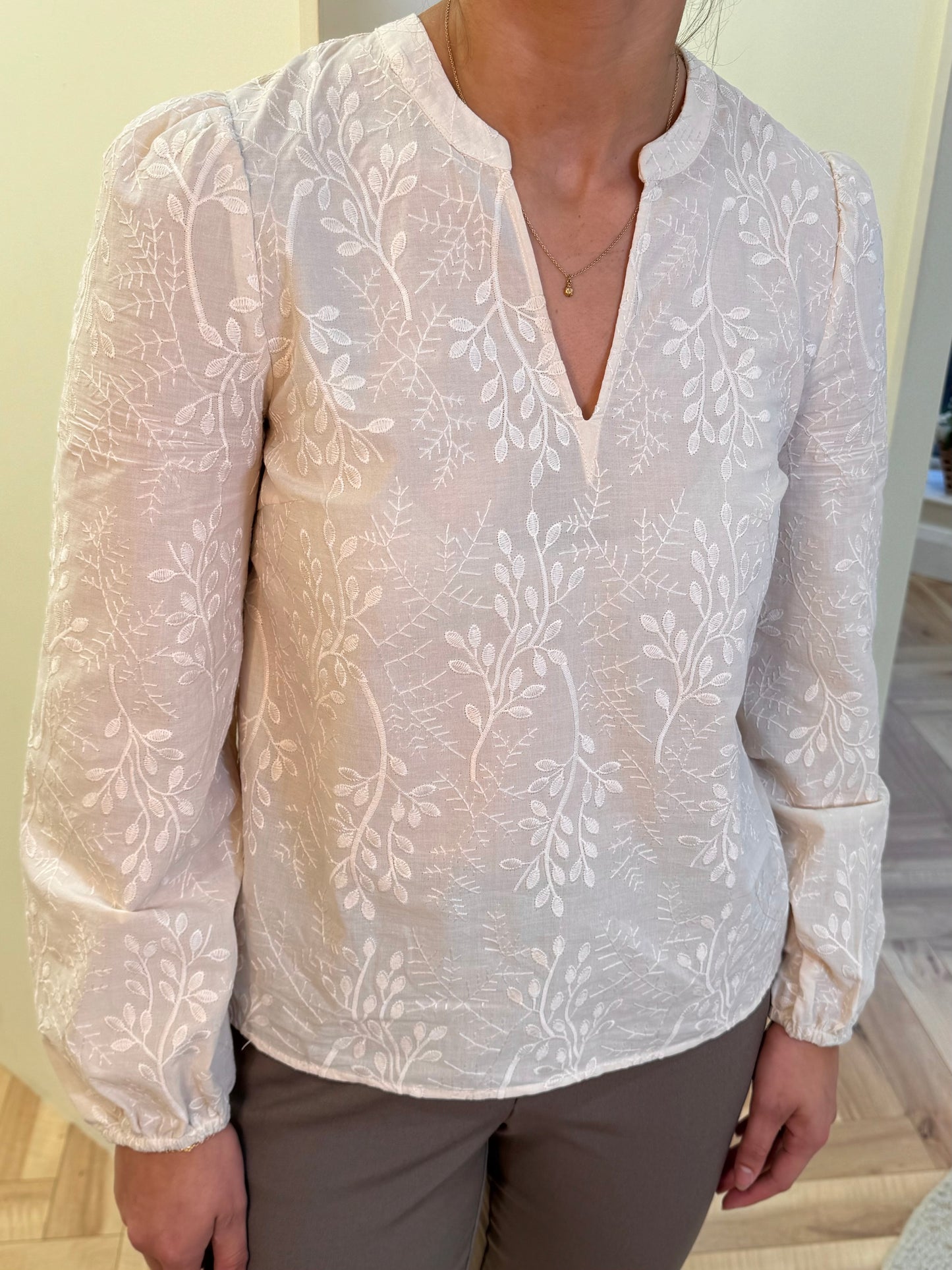 Ihgariva Blouse in Birch