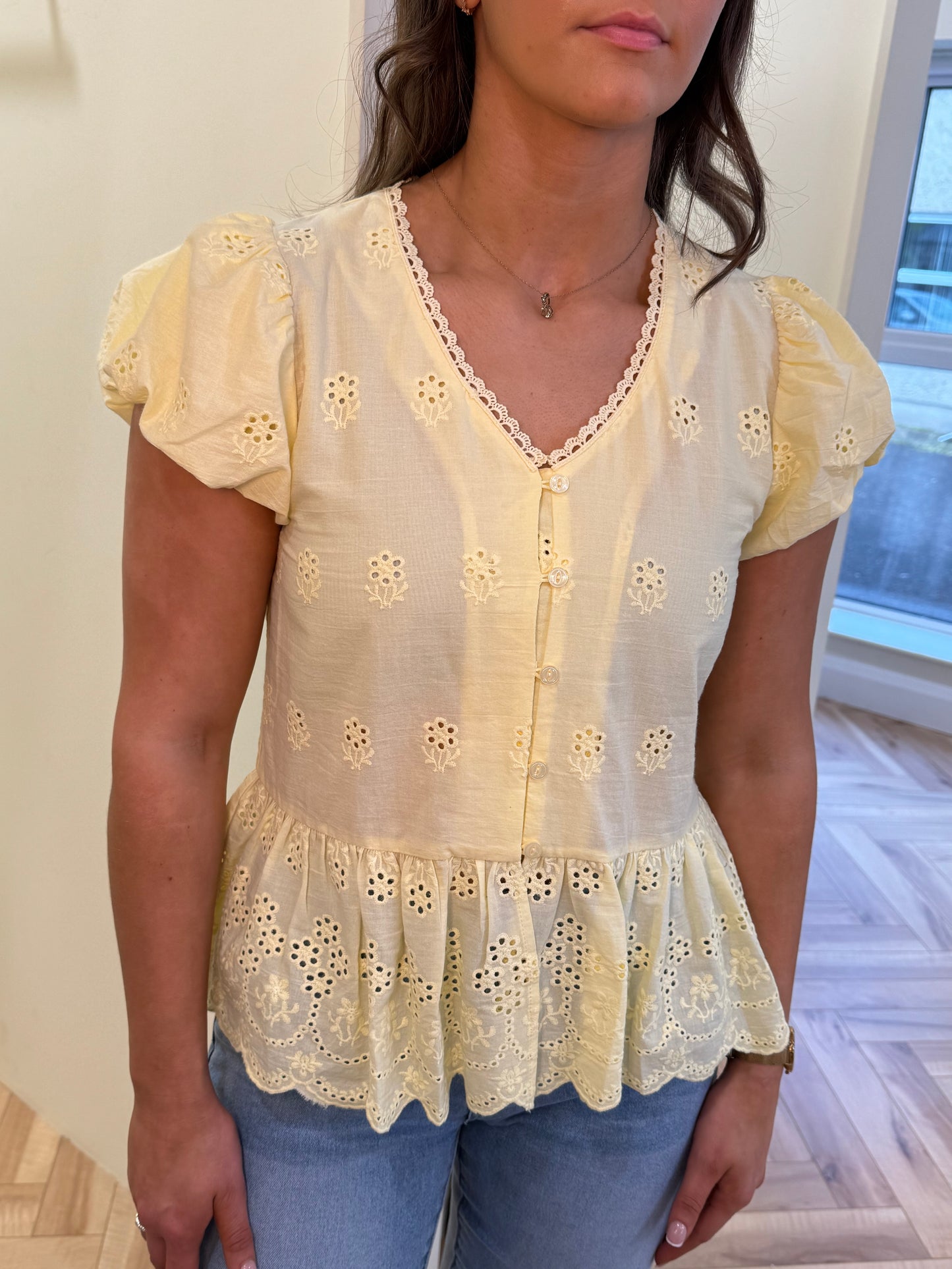 Ria Blouse in Lemon