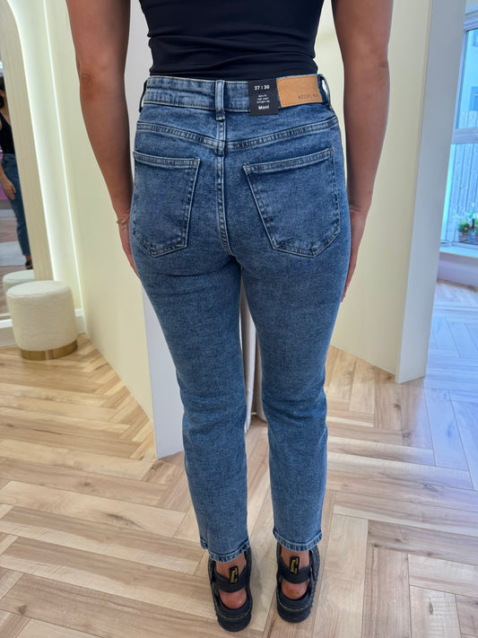 Moni medium blue straight leg jeans