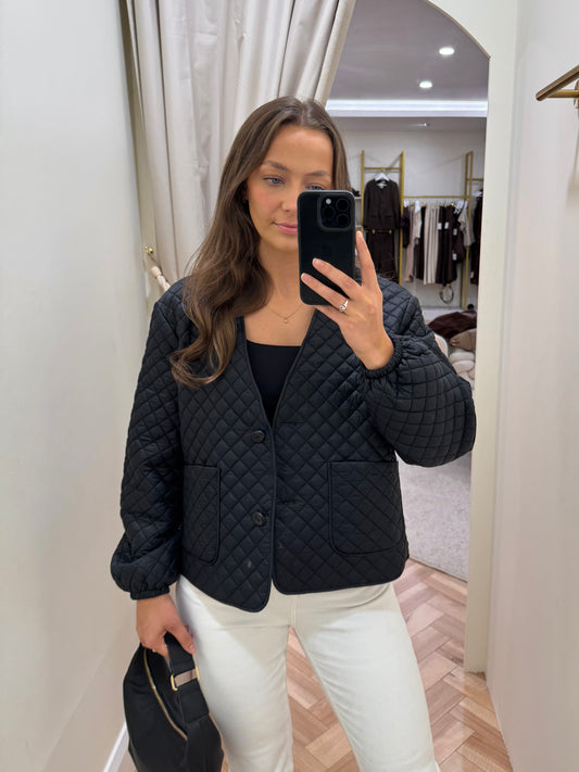 Vibenji quilted jacket in Black