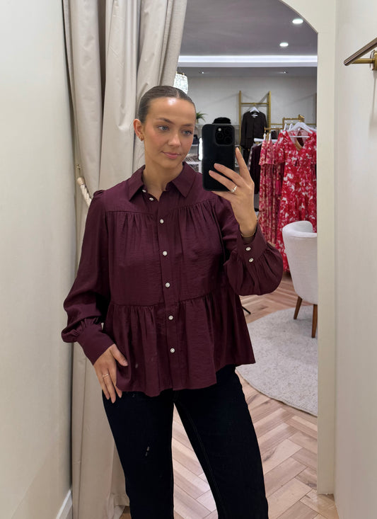 Vikatria burgundy blouse