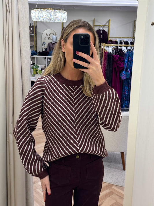 Vikhaia jumper in fig