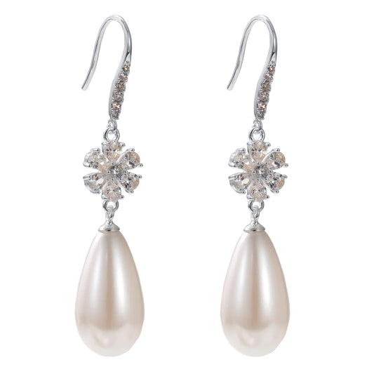 VINTAGE TEARDROP PEARLS