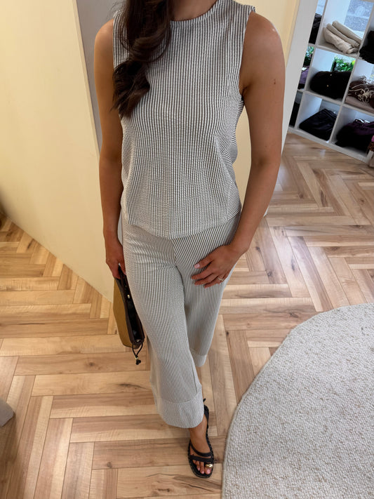 Vistriplo High Waist Wide Leg Trouser