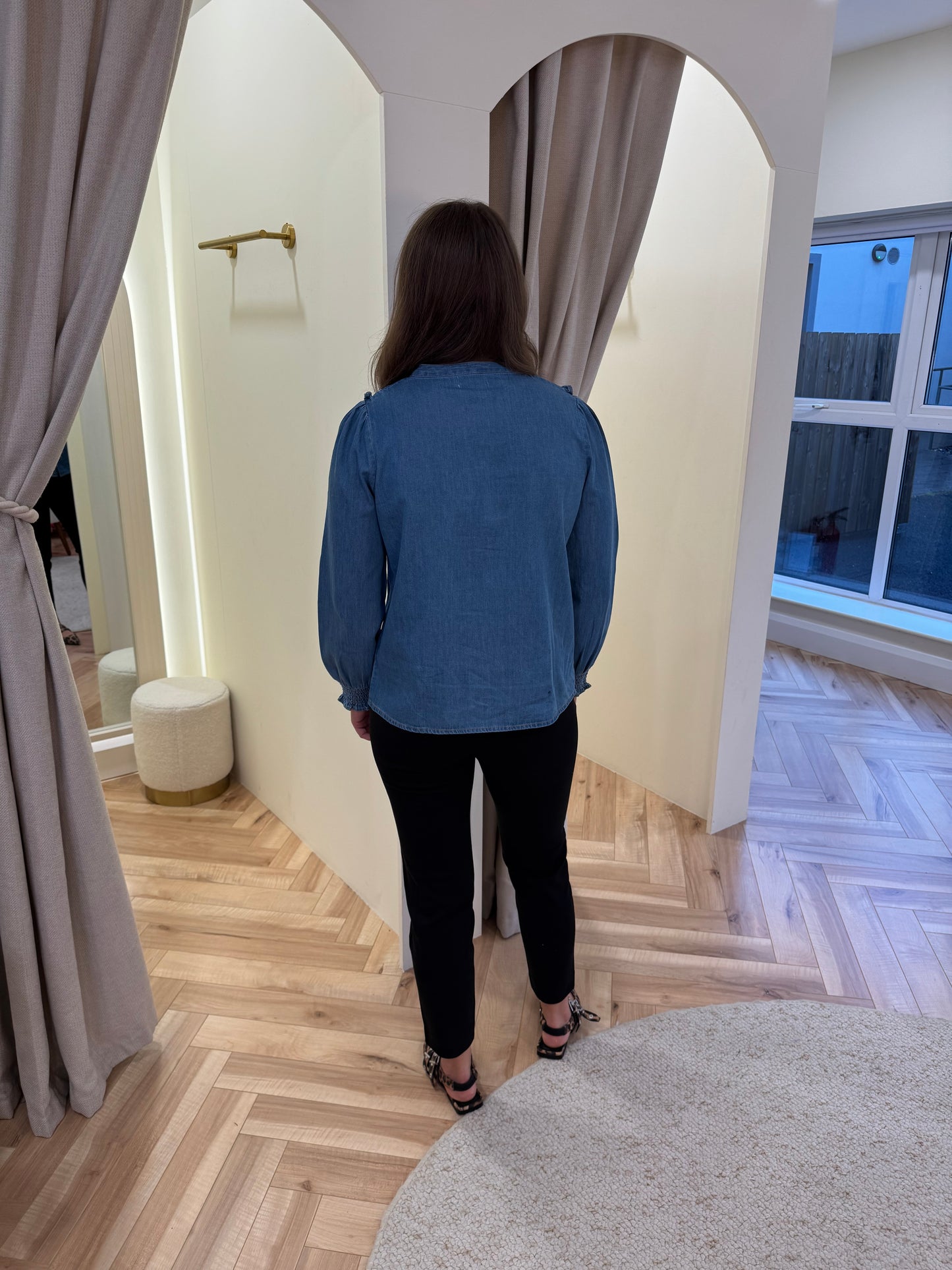 Heidi Frill Shirt in Washed Blue