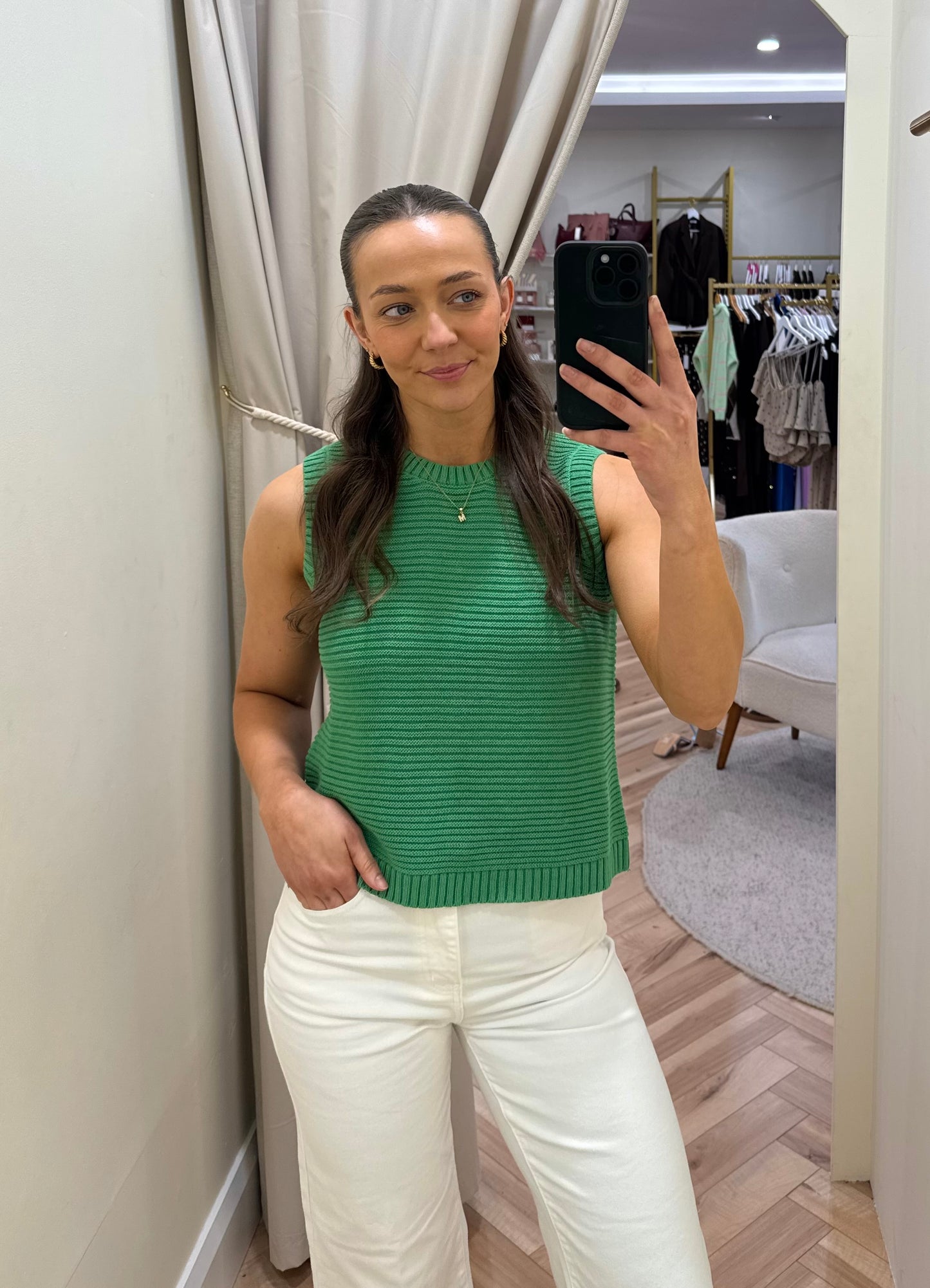 Ihdotties sleeveless knit in green briar