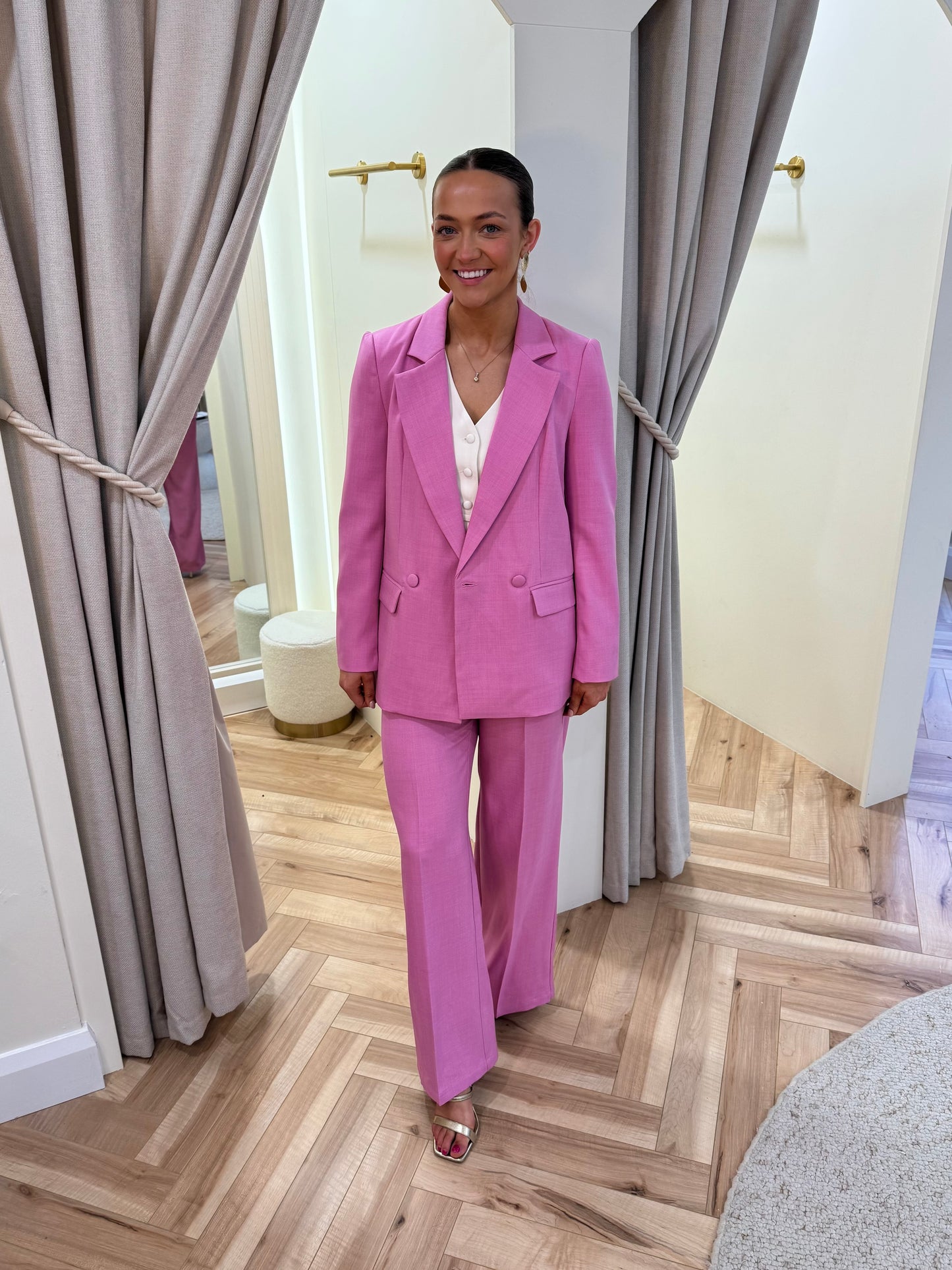 Elle blazer in Pink