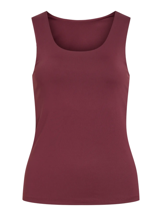 Vikenza slinky tank top in burgundy
