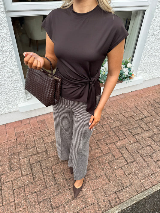Tie Side Cap Sleeve Top in Chocolate