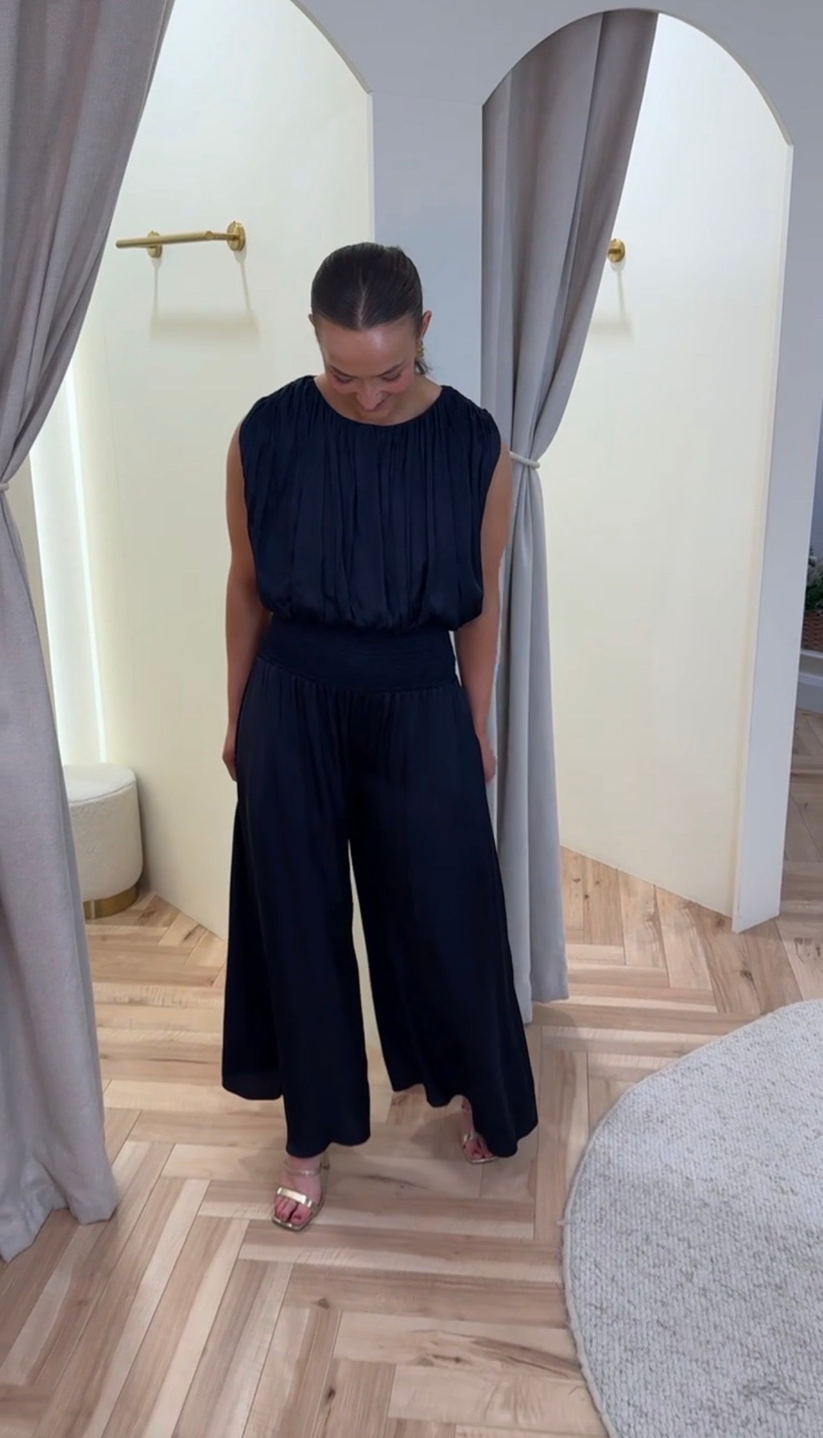 Traffic People Falls Top in Navy