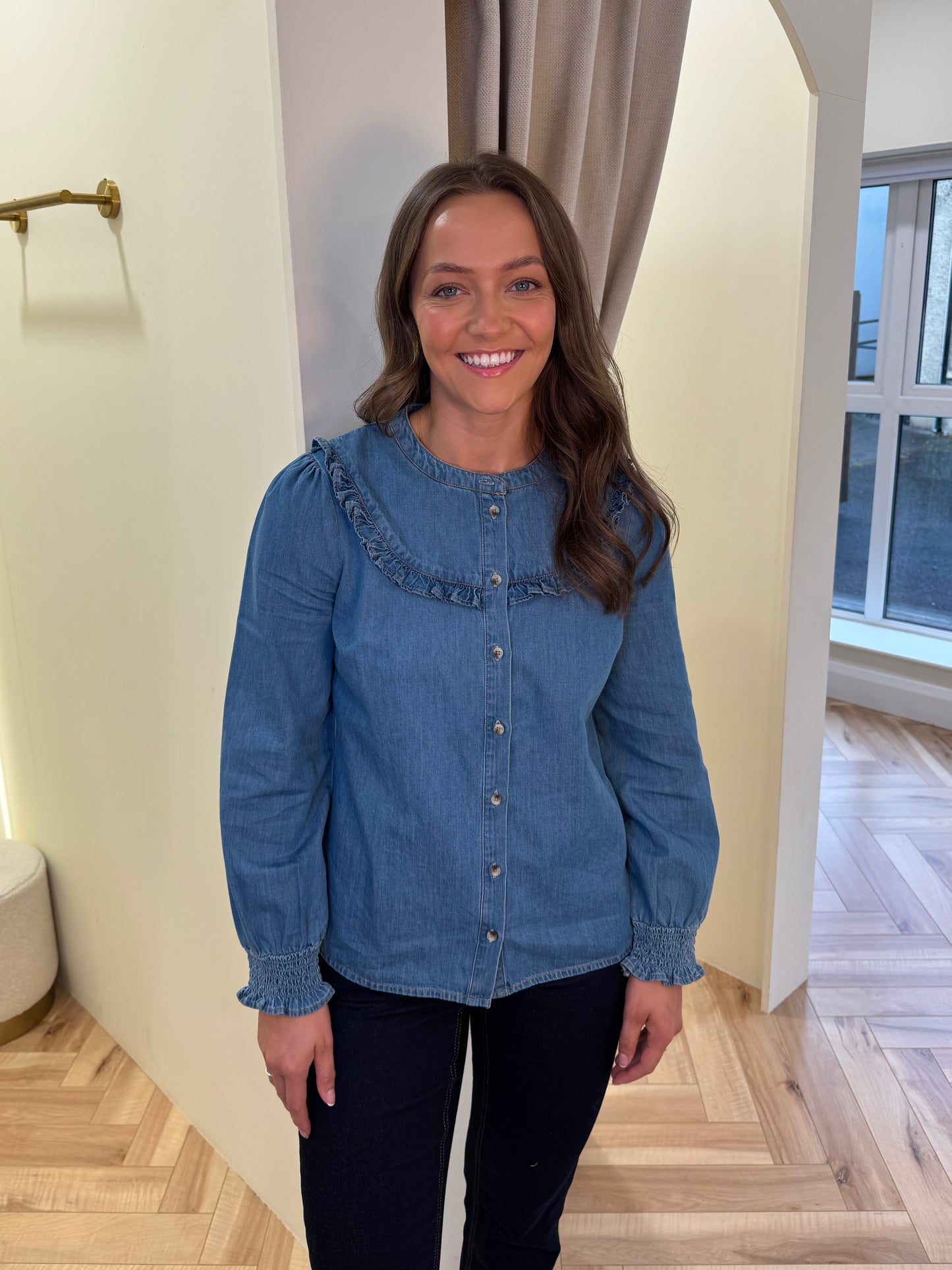 Heidi Frill Shirt in Washed Blue