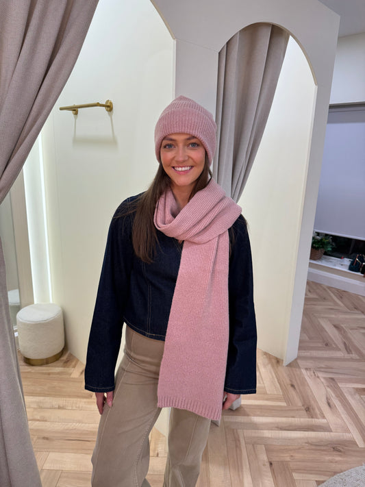 Ivo Scarf in Pink