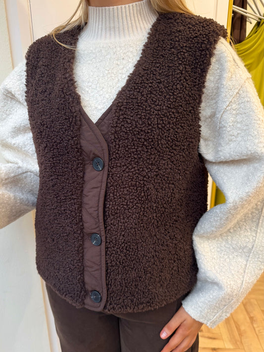 Ihgelana Waistcoat in Coffee Bean