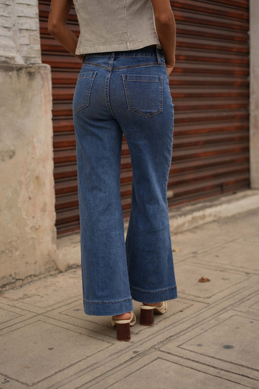 Gasparette Cropped Jeans in Medium Blue