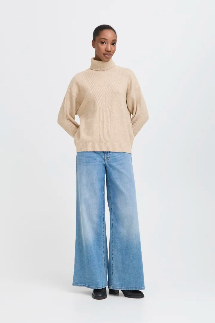 Ihdasila Pullover in Oatmeal Melange