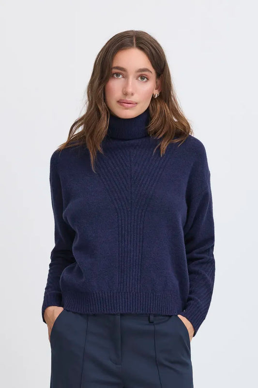 Ihdasila Pullover in Patriot Blue