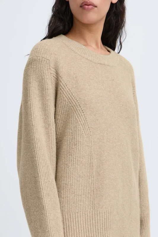 Ihducie Knit Pullover in Oatmeal Melange