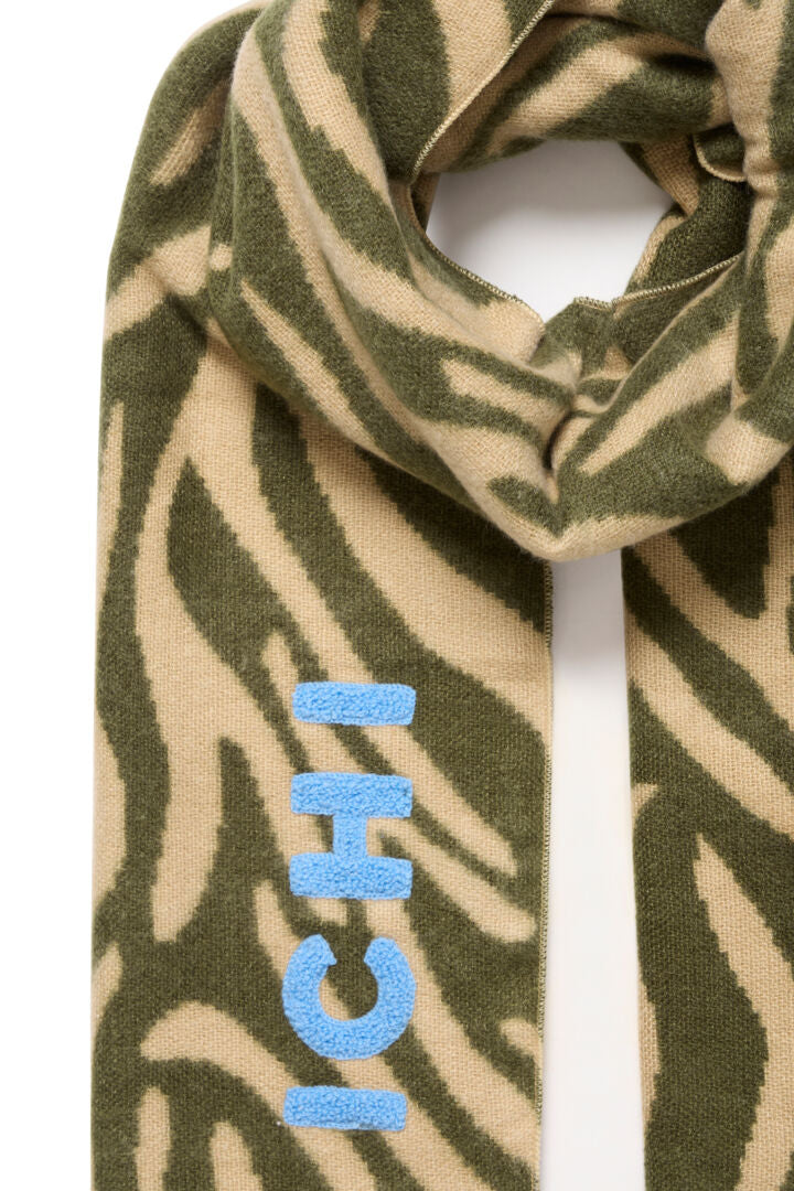 Keane Scarf in Rifle Green