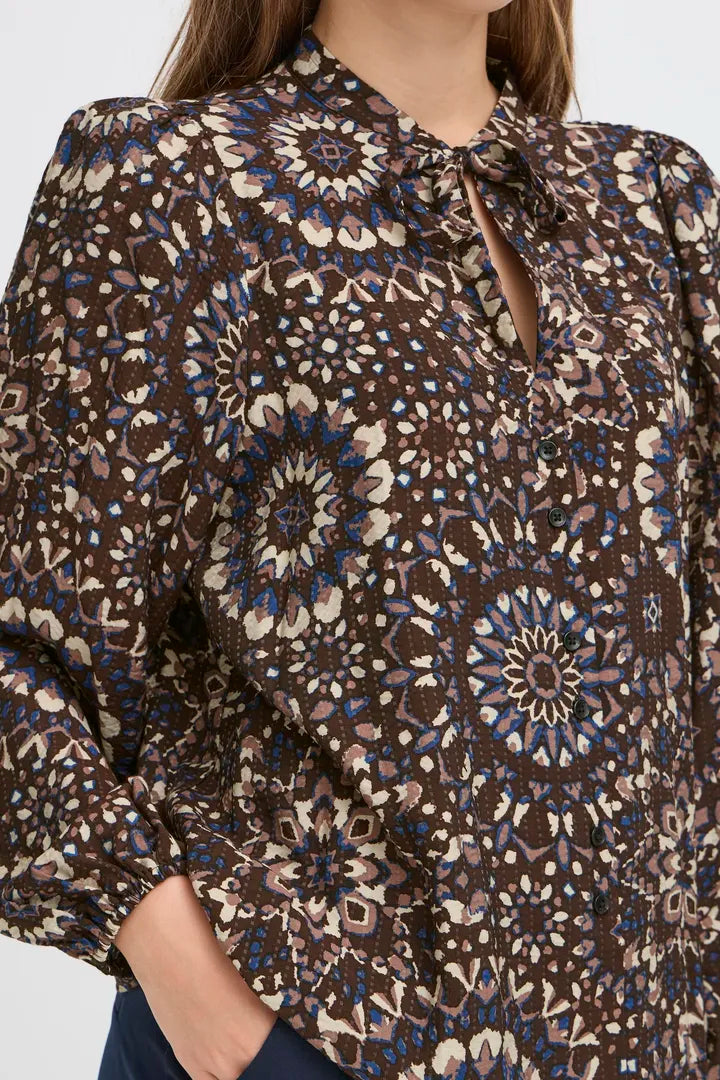 Ihcraviz Blouse in Kaleidoscope