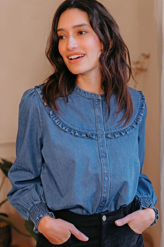 Heidi Frill Shirt in Washed Blue