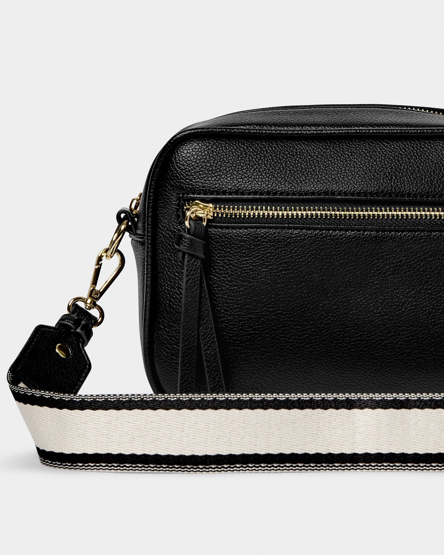 Hallie Crossbody Bag in Black