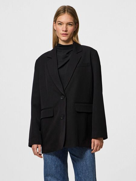 Kamil Oversized Blazer in Black