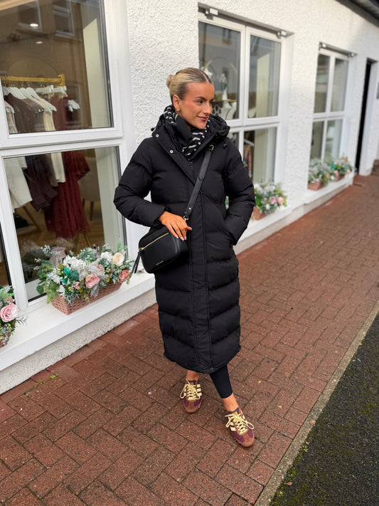 The Brady Puffer Coat in Black