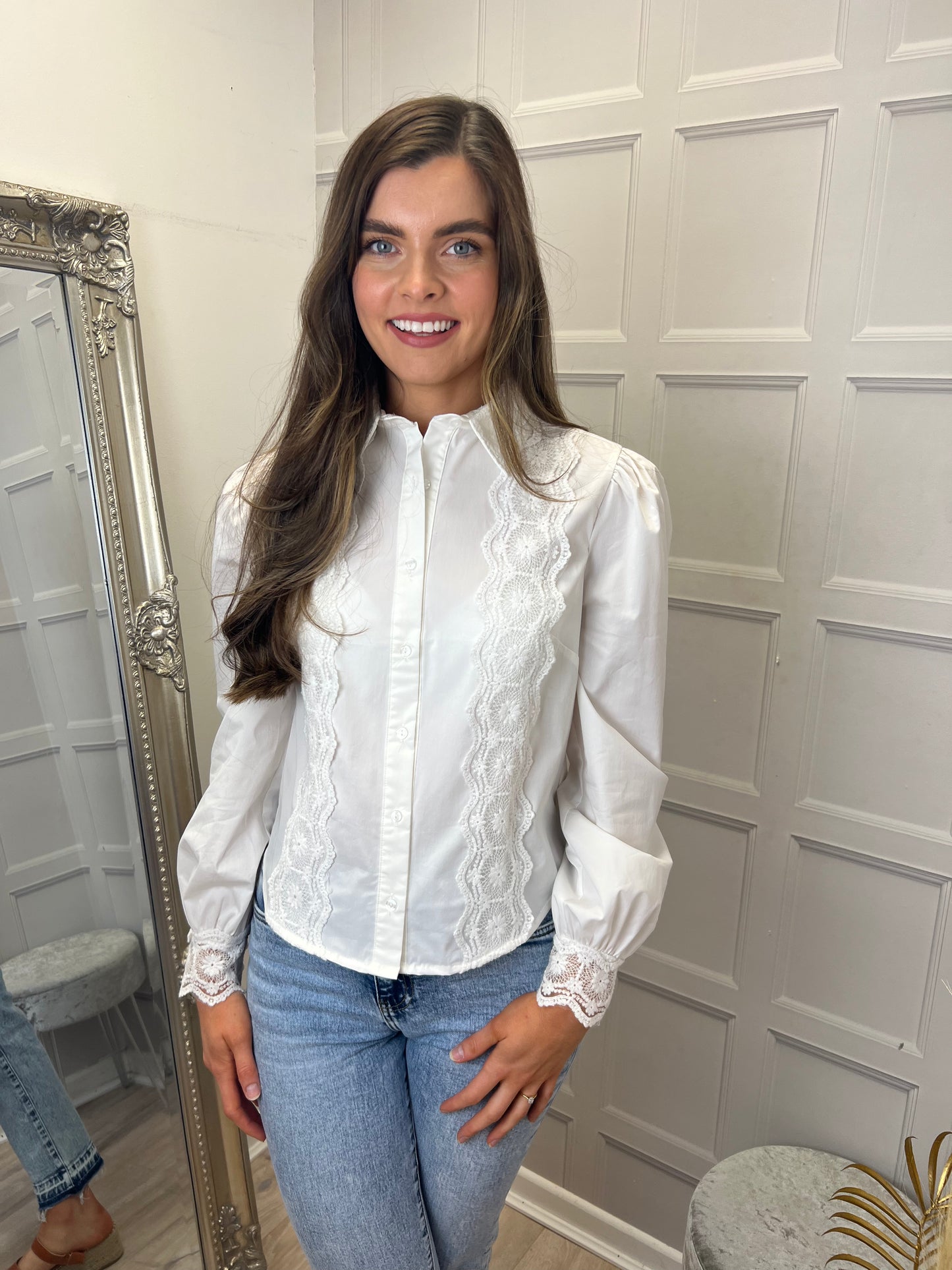 Glamorous White lace shirt