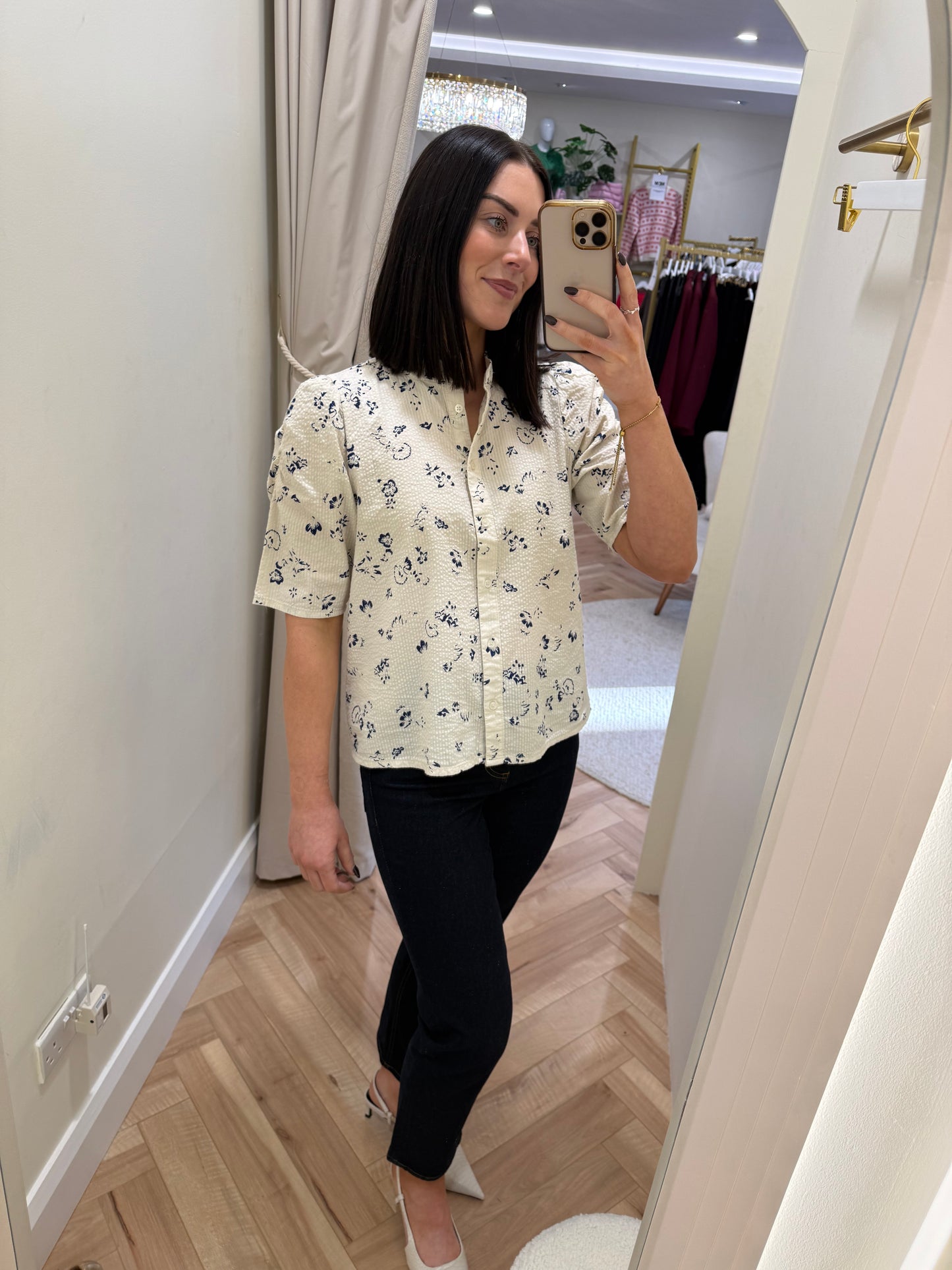 Ihqwina blouse in blue