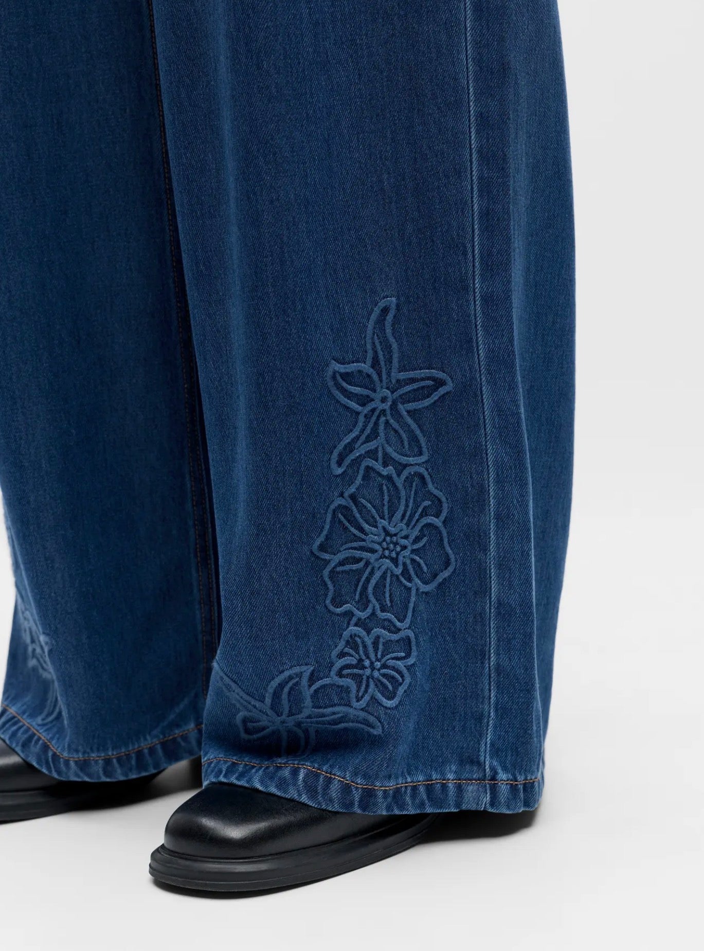 Objframe denim embroidered trouser