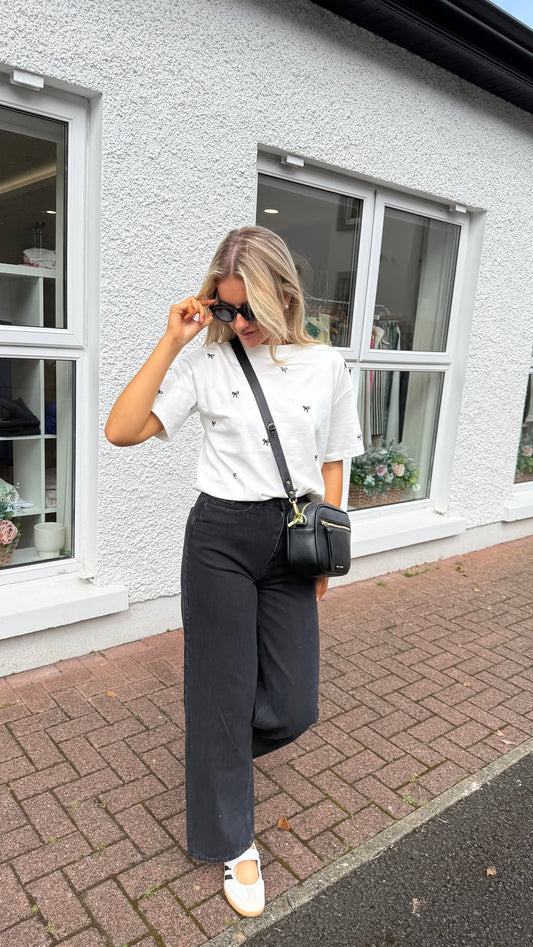 Vifreya High Waist Wide leg Jeans in black
