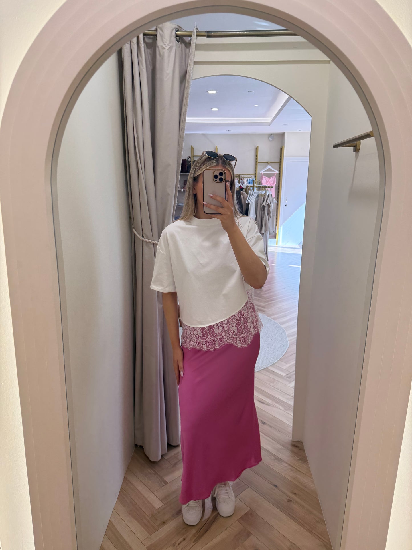 Amelia Lace Hem Top in White