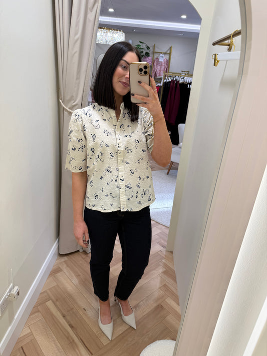 Ihqwina blouse in blue