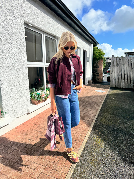 Leesa Mom jeans in Medium Blue Denim