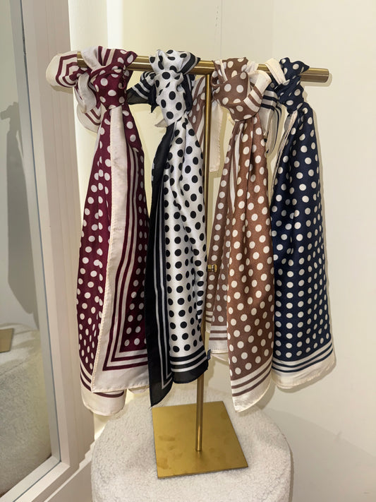 Polkadot scarf
