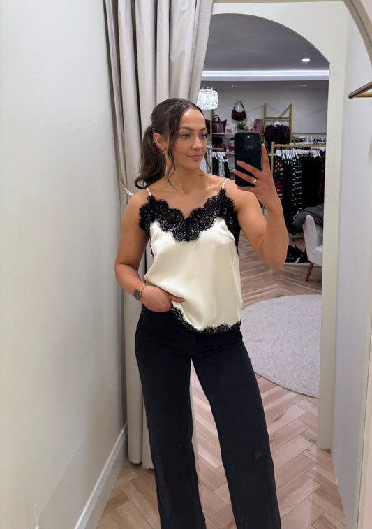 Lace Hem Cami Top in Cream