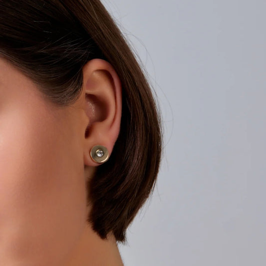 WILLOW STUDS