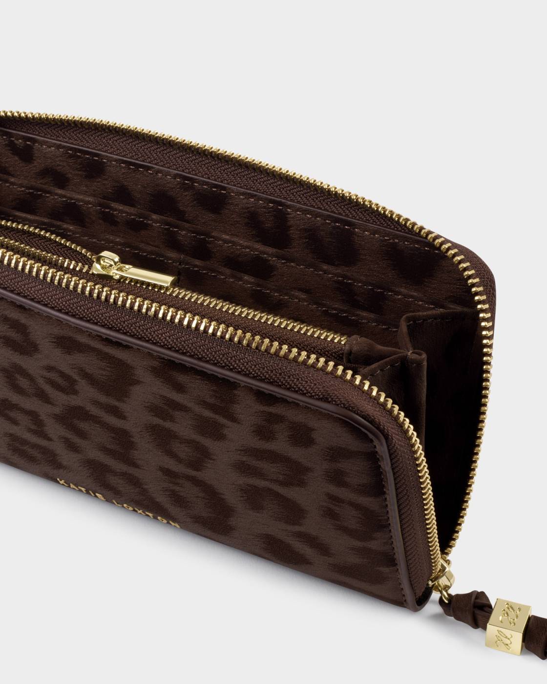 Large leopard purse