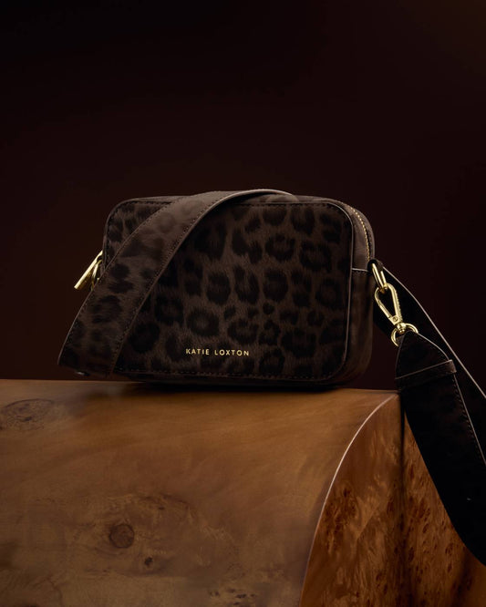 Avery Small Crossbody Bag in leopard