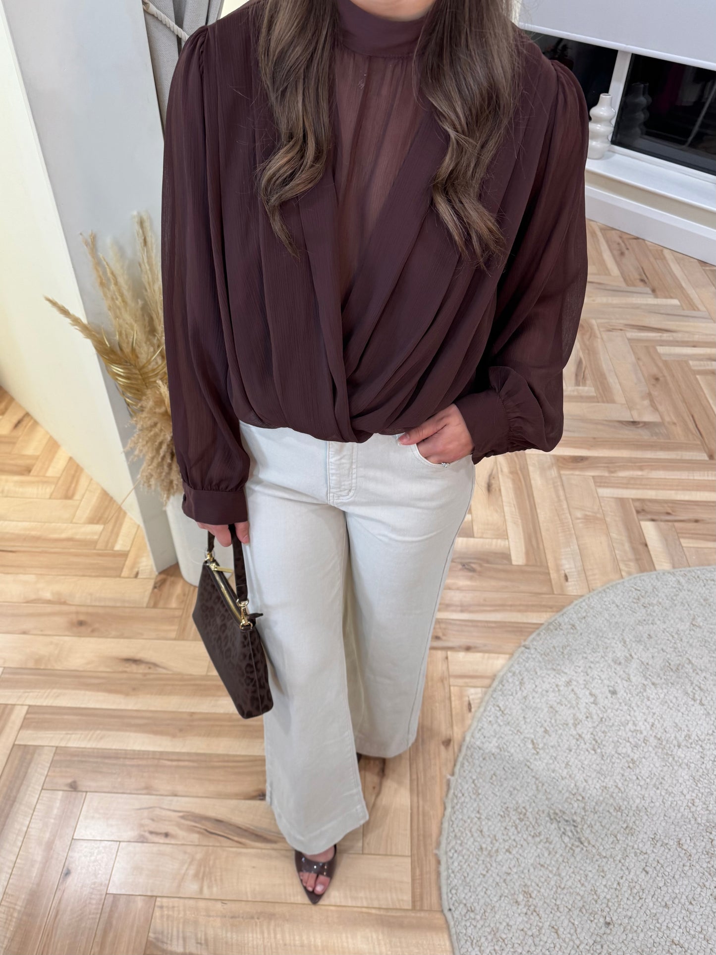 Louisa blouse in brown