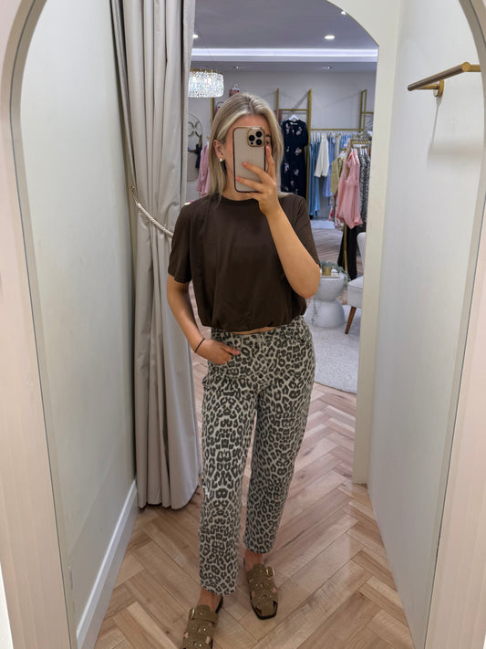 Leopard mom jeans