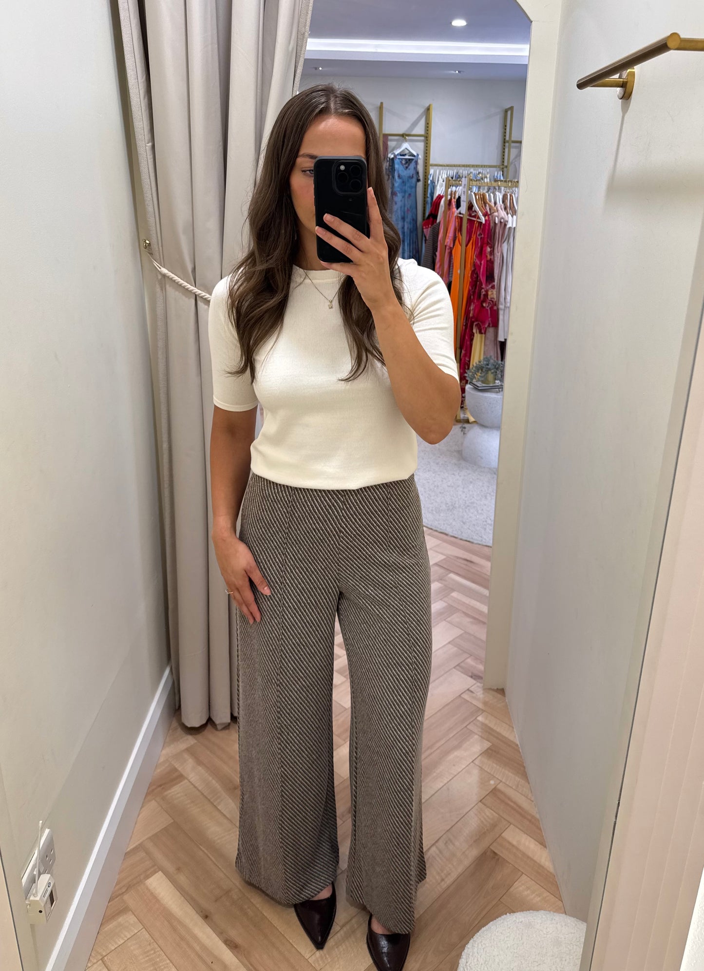 Ihkate Twillish Wide Trousers in Java/Almond Milk