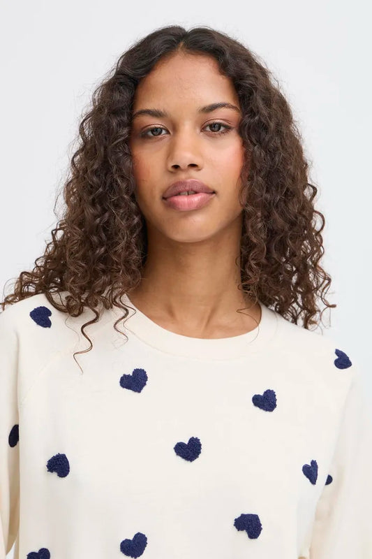 Ihkasura sweatshirt