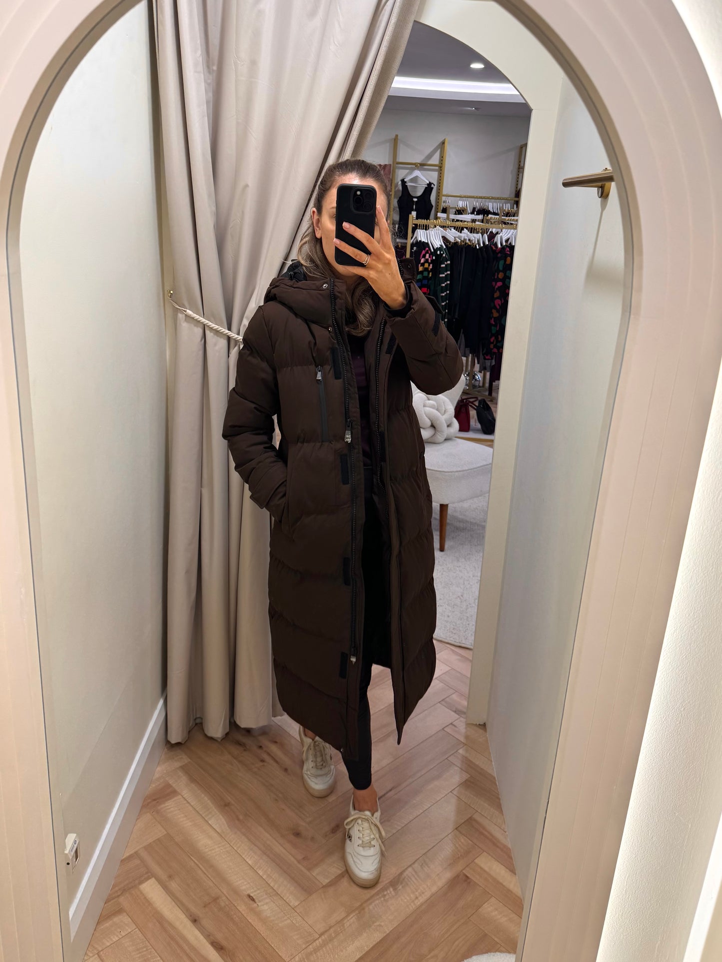 Brady Puffer Coat in Brown