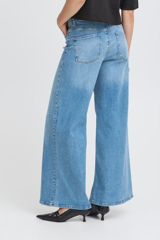 Ihtwiggy Wide Jeans in light blue