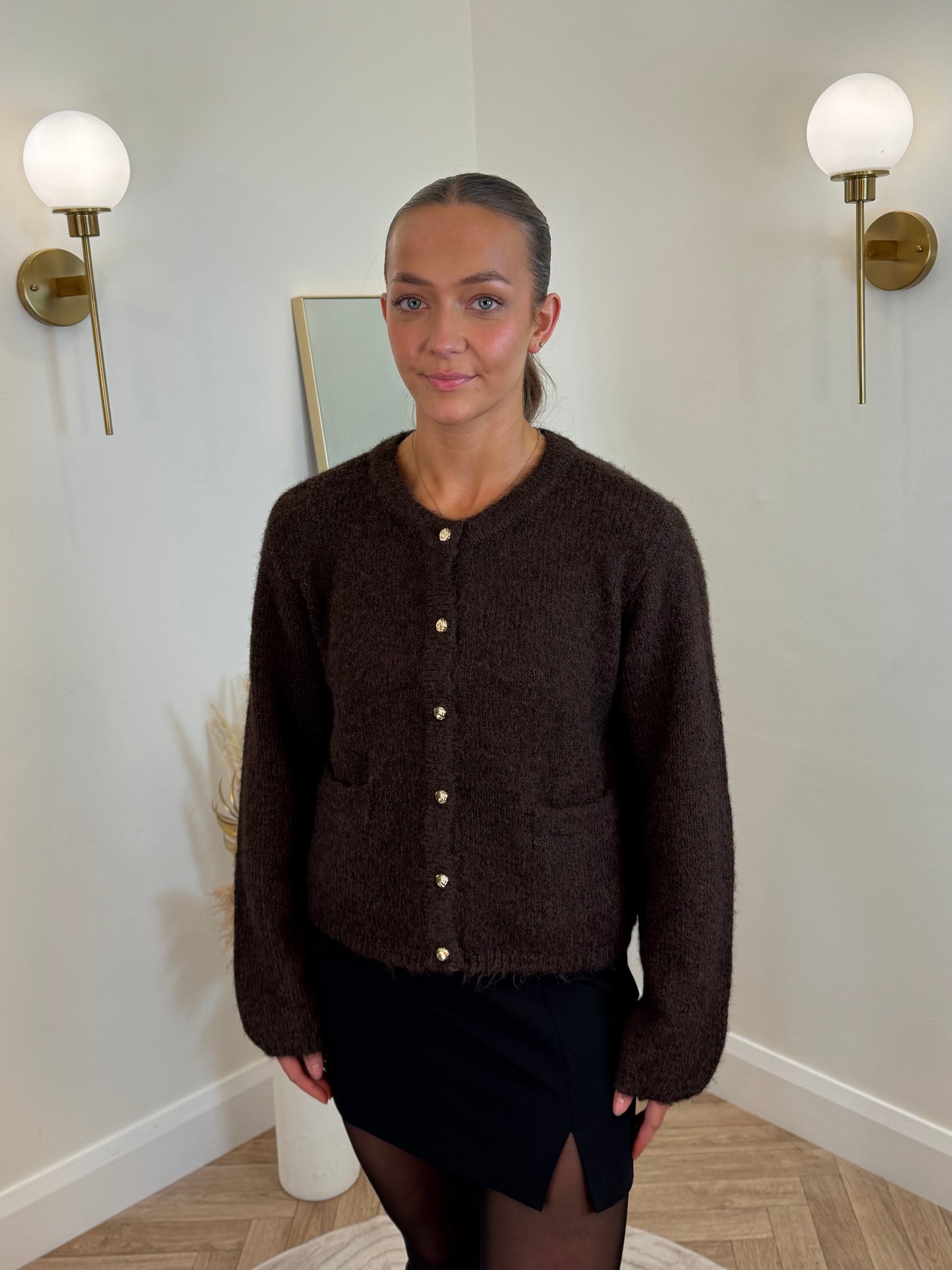 Saggia cardigan in brown