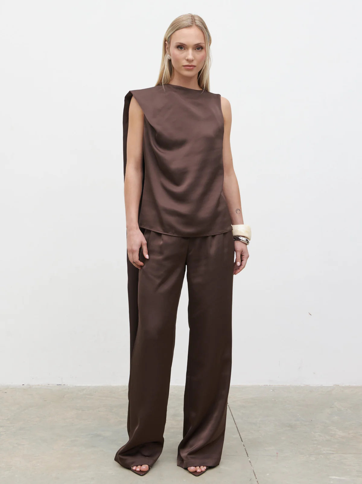 Breya scarf satin top in brown