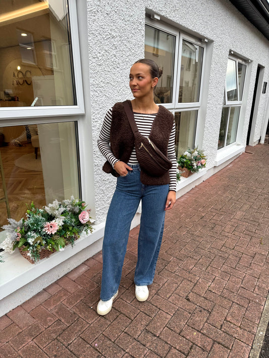 Ihgozima Waistcoat in Coffee Bean
