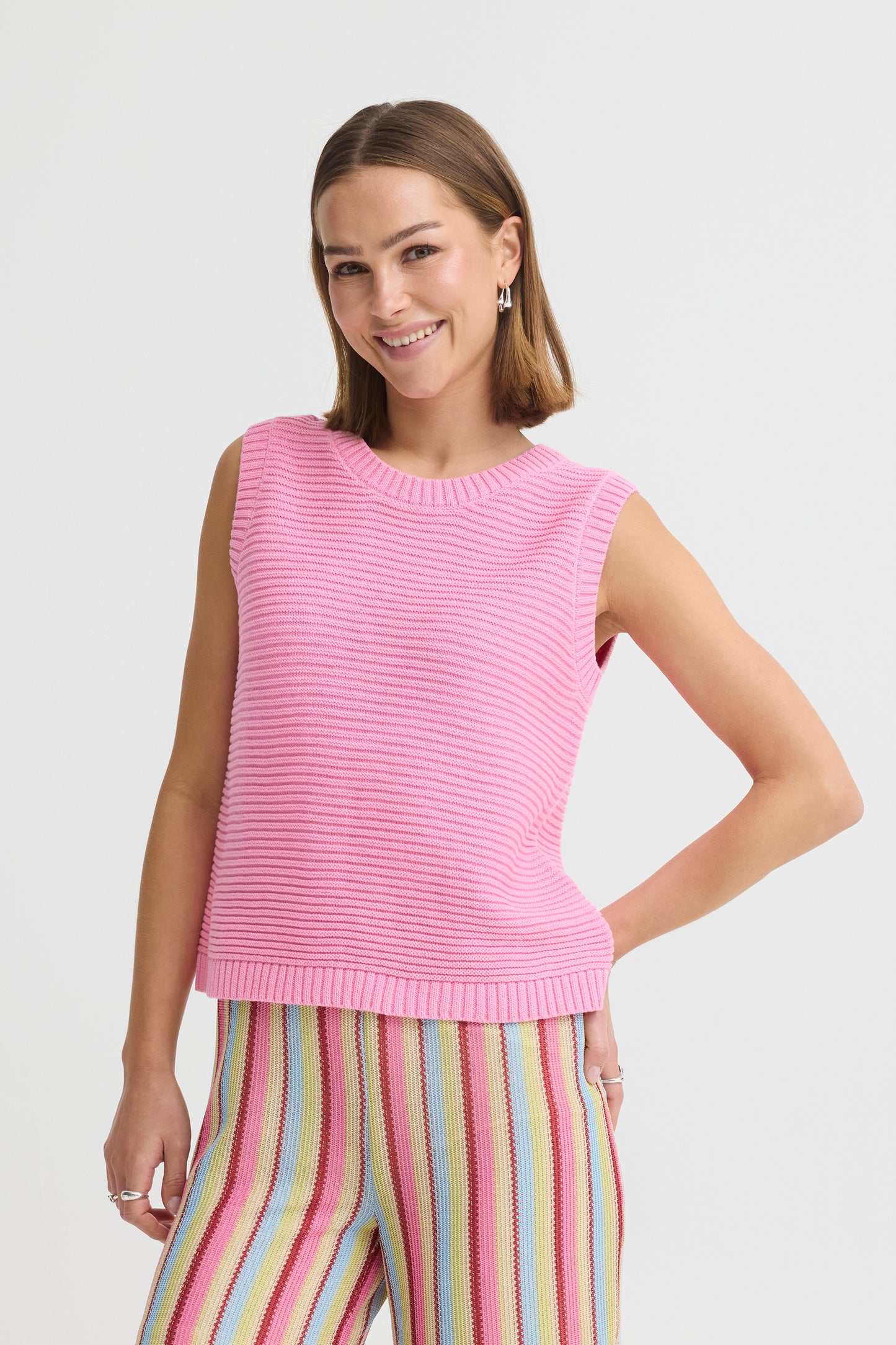 Ihdotties sleeveless knit in wild orchid
