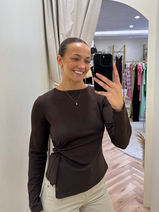 Cary Top in Brown